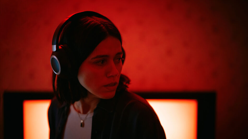 “Undertone: frecuencia maldita” (2025): un podcast infernal